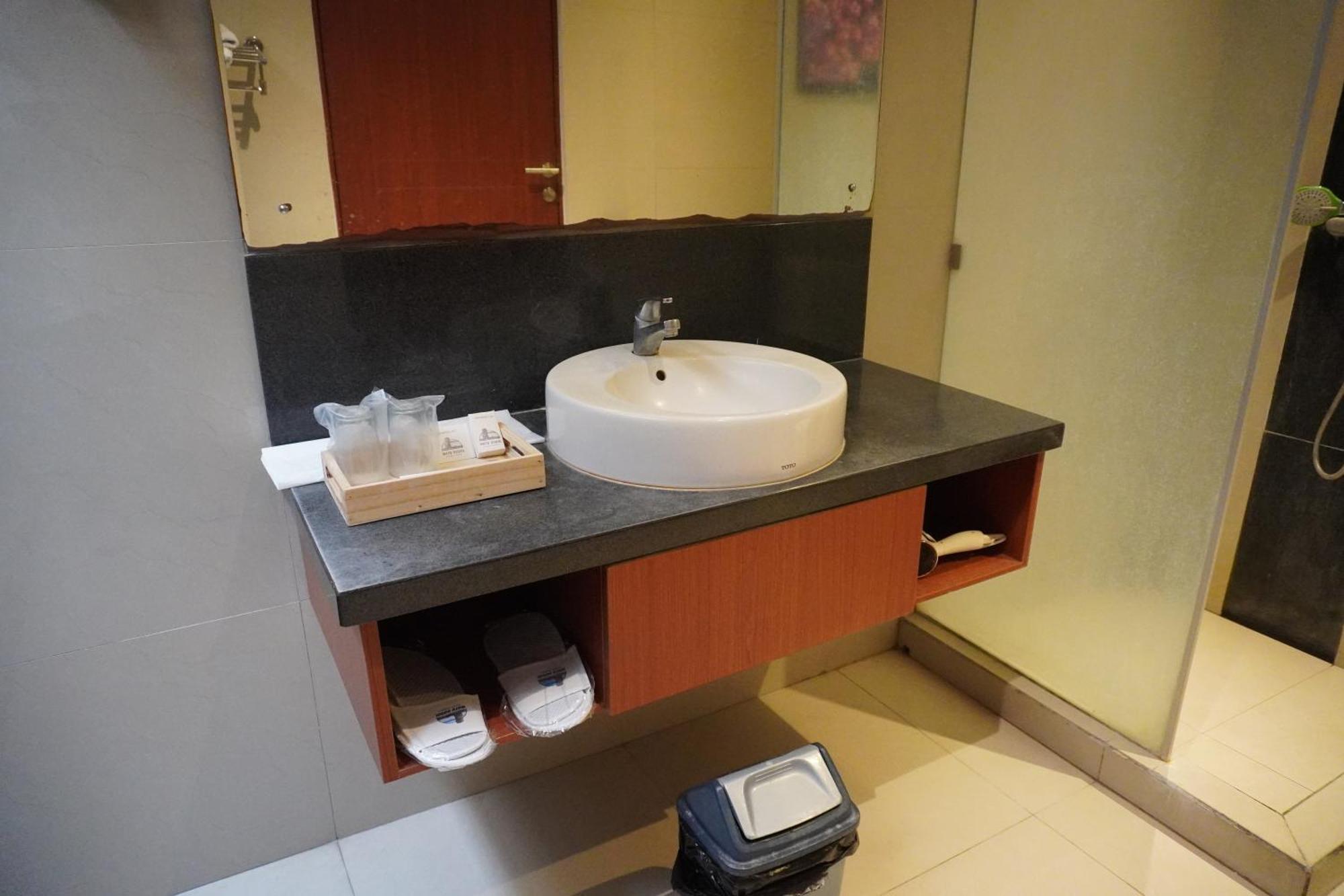 Watu Dodol Hotel&Restaurant Banyuwangi  Exterior foto